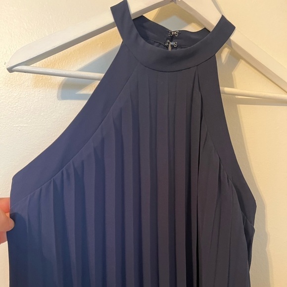 NWT BCBGENERATION Navy Blue Halter Pleated MIDI Dress Size XS - Picture 2 of 6